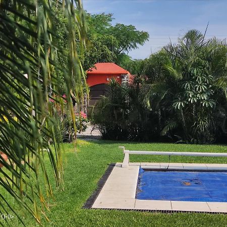 Villas De Brisas Cuernavaca Bagian luar foto